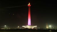 Bukan Main, Begini Indahnya Pemandangan Malam Jakarta dari Puncak Monas Bukan Main, Begini Indahnya Pemandangan Malam Jakarta dari Puncak Monas